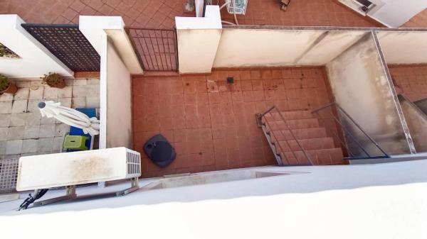 Chalet adosado en calle Escritor Vintila Horia