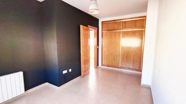 Chalet adosado en calle Escritor Vintila Horia