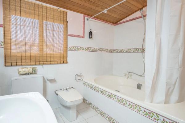 Casa independiente en calle La Solana