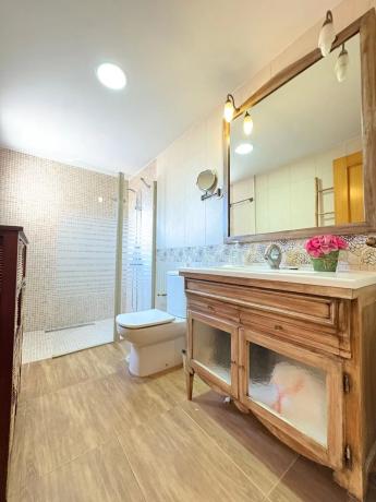 Piso en avenida de los Pinos