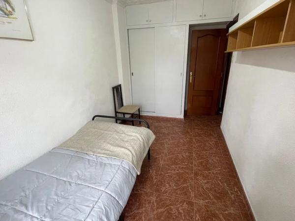 Piso en calle Aragón, 52