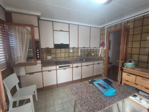 Piso en plaza de Santa María Magdalena