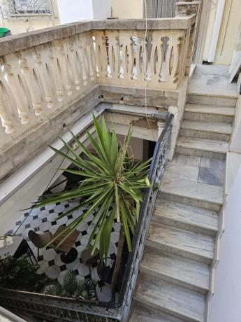 Casa independiente en plaza de la Sala