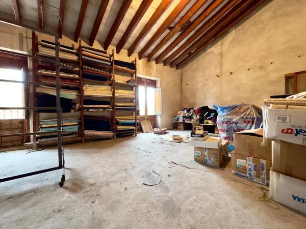 Casa independiente en calle Ramón y Cajal