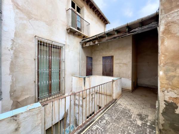 Casa independiente en calle Ramón y Cajal