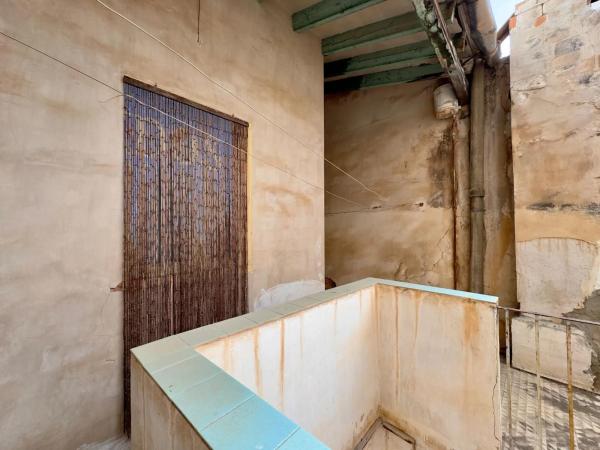 Casa independiente en calle Ramón y Cajal