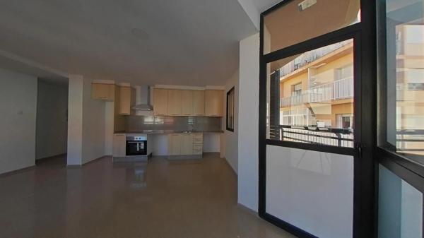 Piso en calle Eugenio Montes