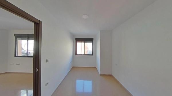 Piso en calle Eugenio Montes