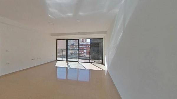 Piso en calle Eugenio Montes