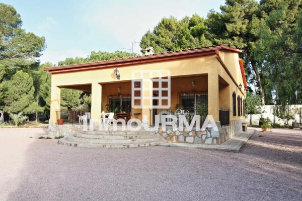 Casa independiente en Partida Peter Rives