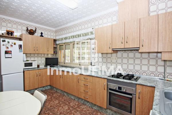 Casa independiente en Partida Peter Rives