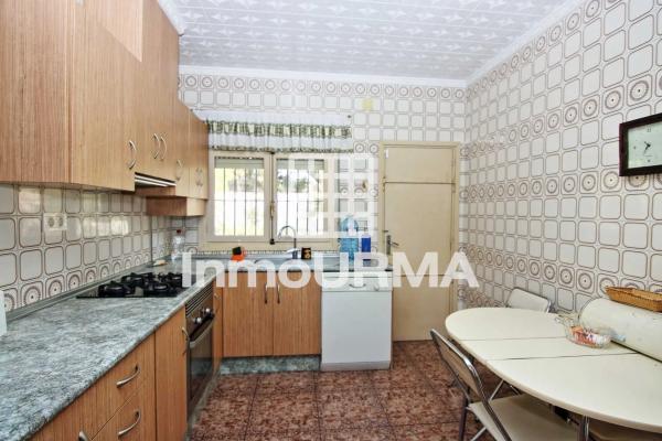 Casa independiente en Partida Peter Rives