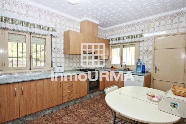 Casa independiente en Partida Peter Rives