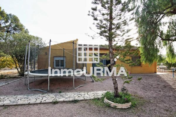 Casa independiente en Partida Peter Rives