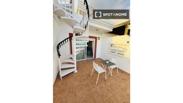 Apartamento en alquiler en Arona
