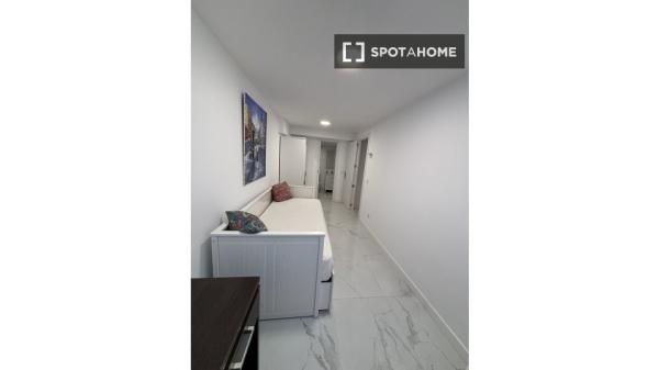 Estudio en alquiler en El Cañaveral, Madrid