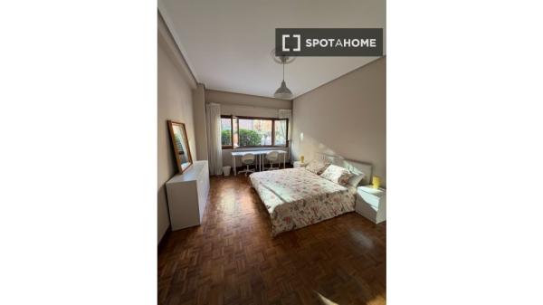 Chambre en colocation à louer, San Pedro de Deustu