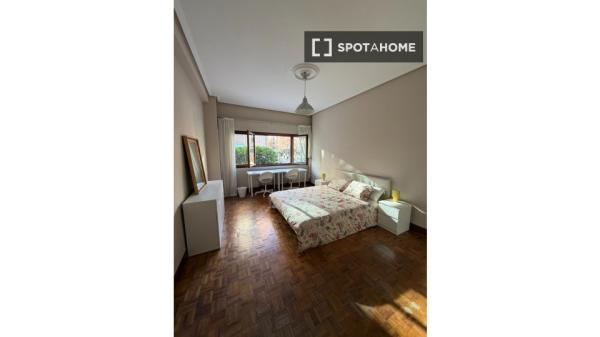 Chambre en colocation à louer, San Pedro de Deustu