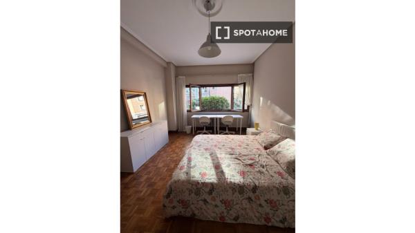 Chambre en colocation à louer, San Pedro de Deustu