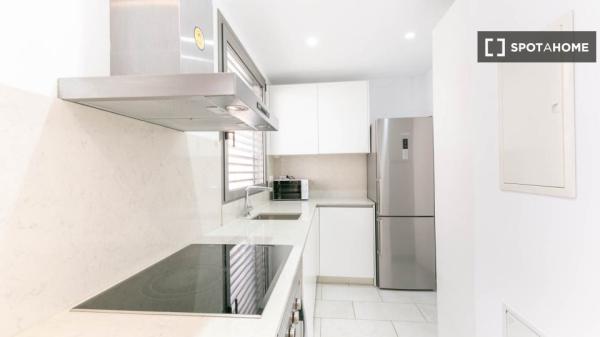 Apartamento de 2 dormitorios en alquiler en La Barceloneta