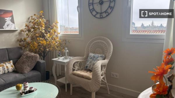 Piso de 2 dormitorios en alquiler en Zaragoza