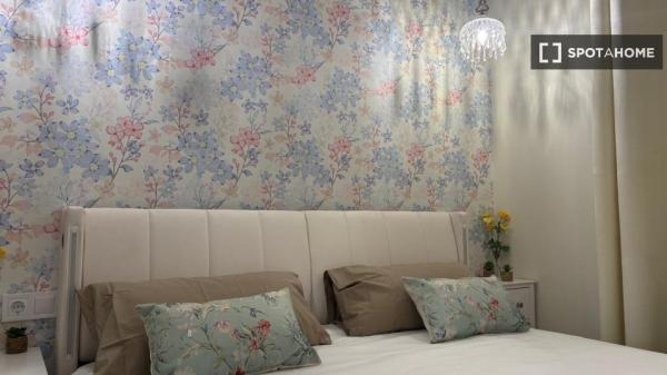 Piso de 2 dormitorios en alquiler en Zaragoza