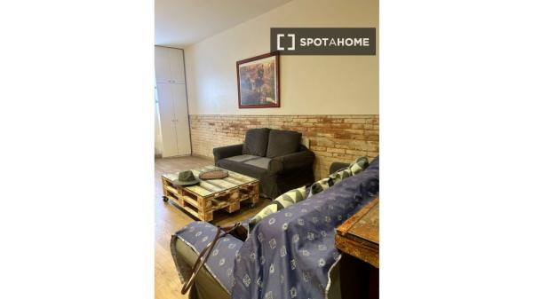 Apartamento de 1 dormitorio en alquiler en La Bordeta, Barcelona.