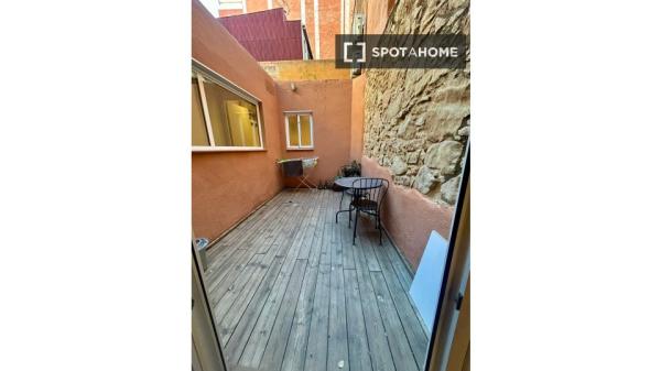 Apartamento de 1 dormitorio en alquiler en La Bordeta, Barcelona.