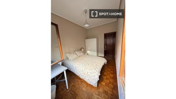 Chambre en colocation à louer, San Pedro de Deustu
