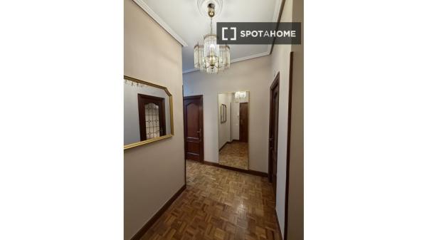 Chambre en colocation à louer, San Pedro de Deustu