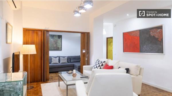 Piso de 3 habitaciones en alquiler en Almenara, Madrid