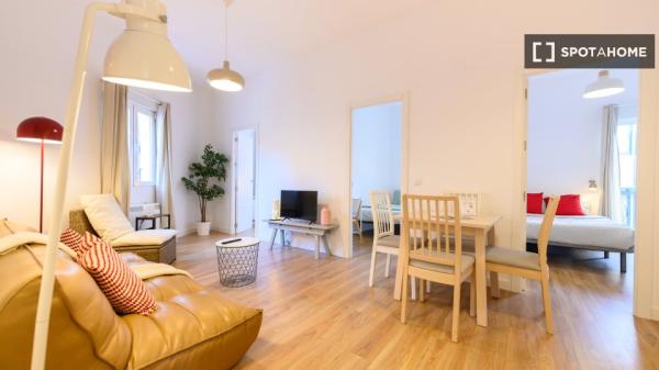 Piso de 3 habitaciones en alquiler en Berruguete, Madrid