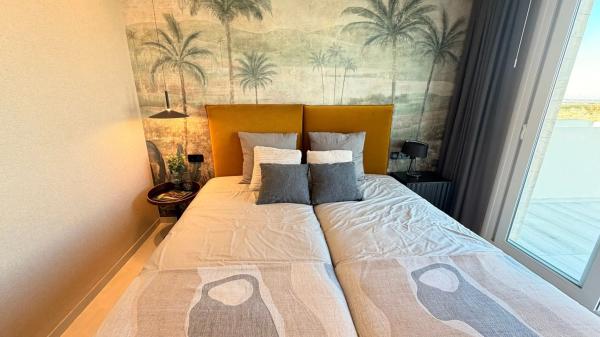 Chalet pareado en calle Dolores, 1