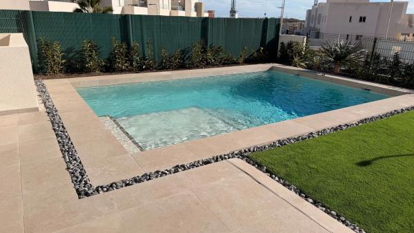 Casa independiente en calle Dolores, 1