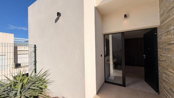 Casa independiente en calle Dolores, 1