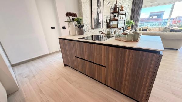 Casa independiente en calle Dolores, 1