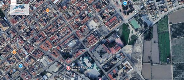 Piso en calle Menéndez Pidal