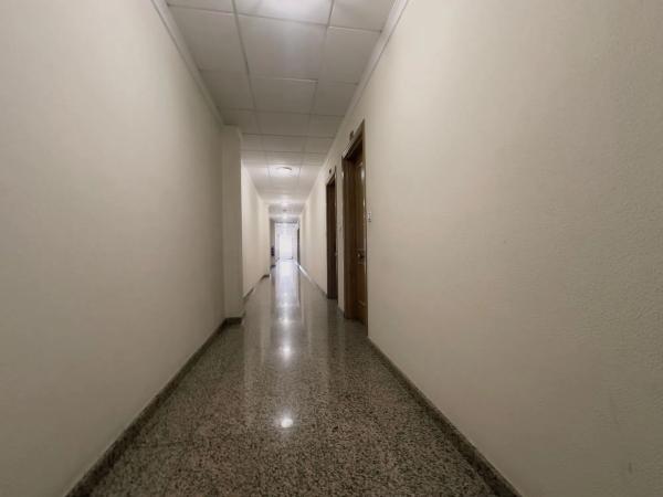 Piso en calle Miguel Hernández, 67