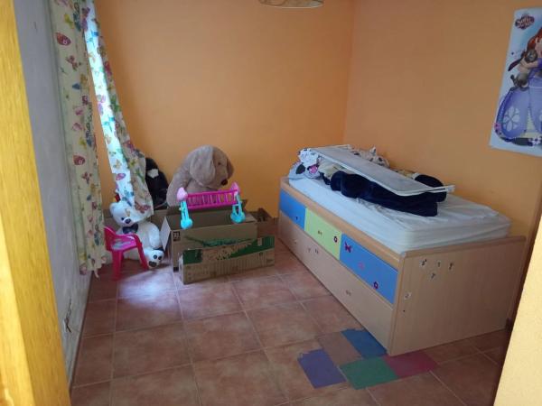 Piso en calle Miguel Hernández, 67