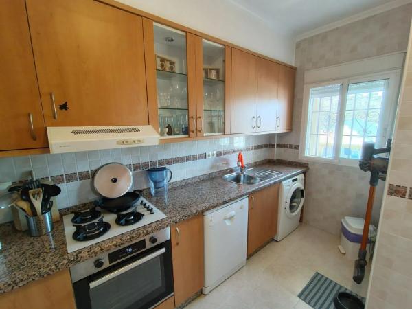 Casa independiente en calle Holanda