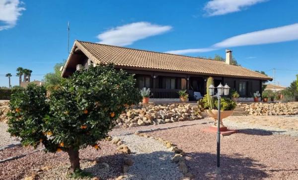 Casa independiente en camino Vera s/n