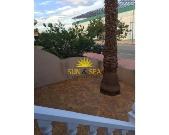 Chalet en Daya Nueva