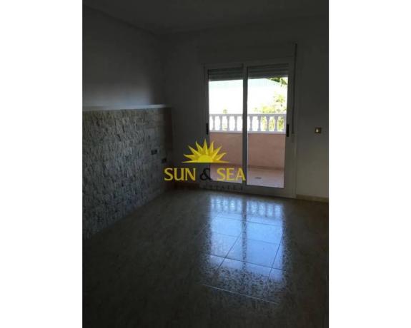 Chalet en Daya Nueva