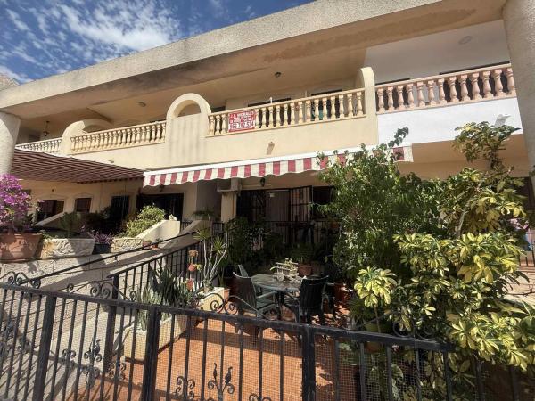 Dúplex en avenida Almoradi