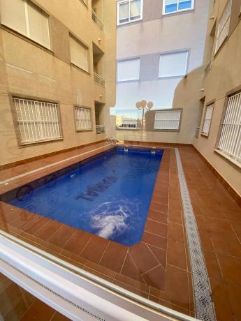 Piso en calle Orihuela, 25