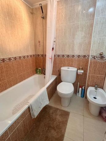 Piso en avenida de la Constitución, 25