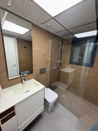 Chalet adosado en calle Carcaixent, 2