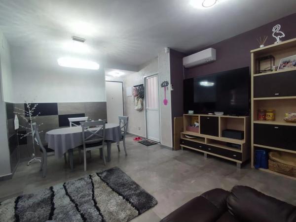 Piso en calle Rodrigo de Triana