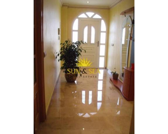 Chalet en Desamparados-Hurchillo-Torremendo