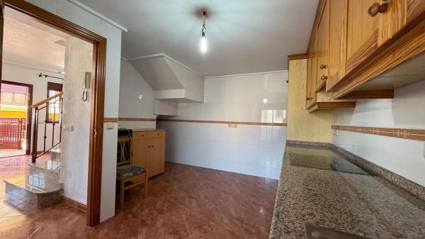 Casa independiente en calle las Escuelas